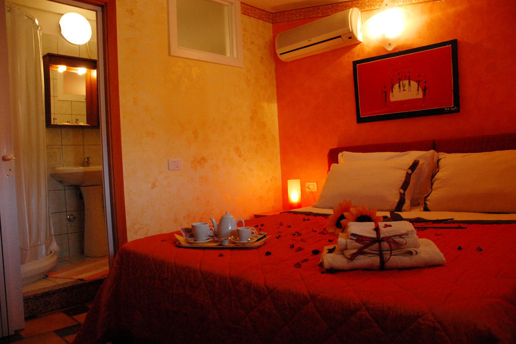 B&B Fantar House Carbonia Pokój zdjęcie