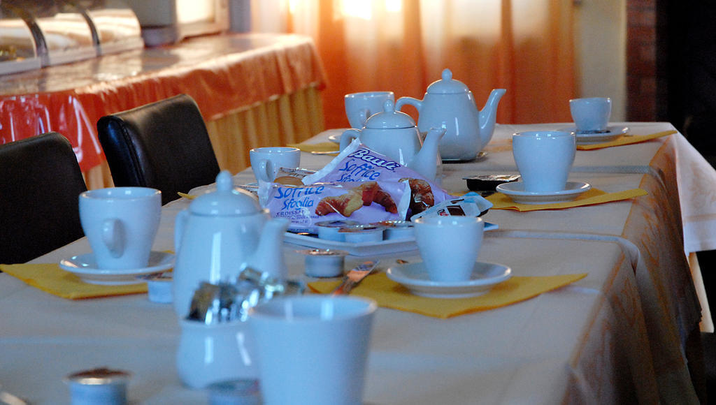 B&B Fantar House Carbonia Zewnętrze zdjęcie