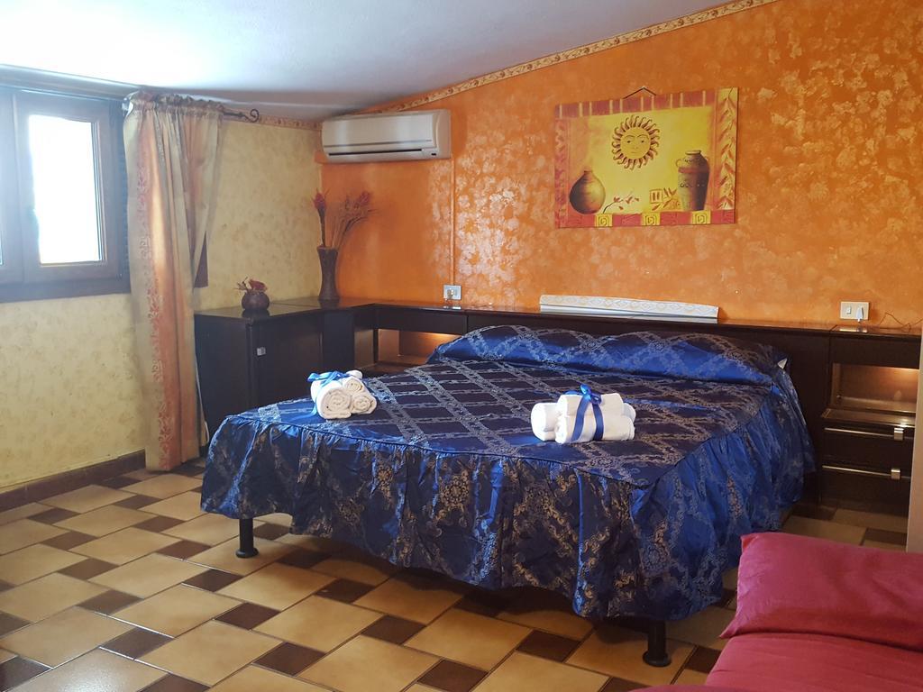 B&B Fantar House Carbonia Zewnętrze zdjęcie