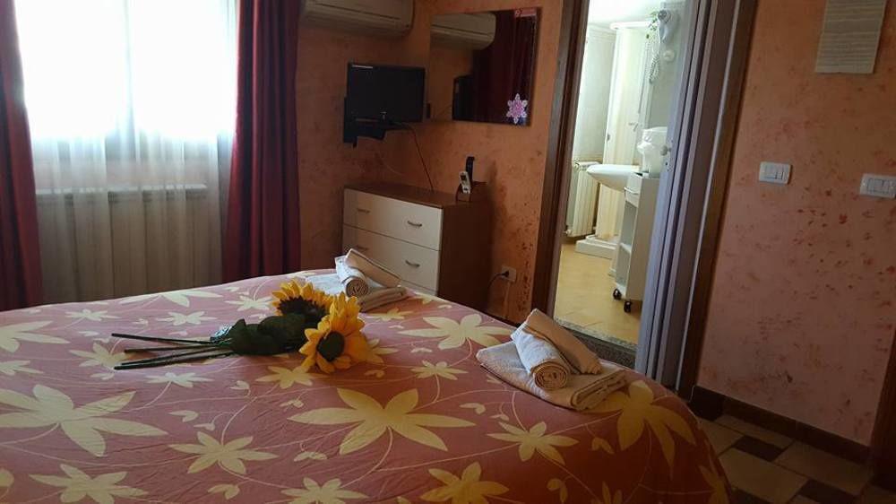 B&B Fantar House Carbonia Zewnętrze zdjęcie