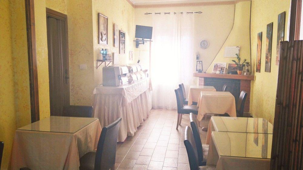 B&B Fantar House Carbonia Zewnętrze zdjęcie
