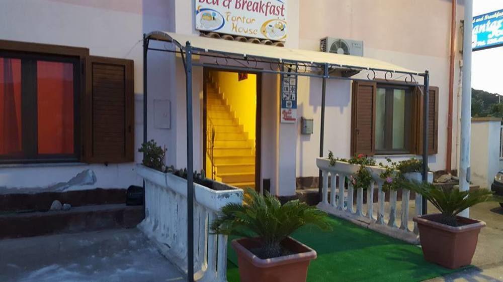 B&B Fantar House Carbonia Zewnętrze zdjęcie