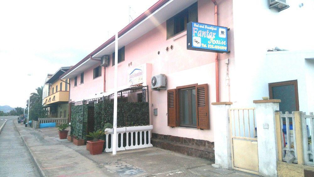 B&B Fantar House Carbonia Zewnętrze zdjęcie